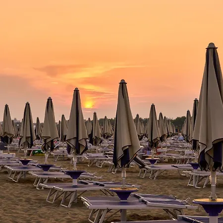 Cozy Up Near The By Beahostrentals Apartment Bibione Pineda