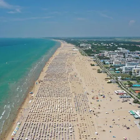 Cozy Up Near The By Beahostrentals Apartment Bibione Pineda